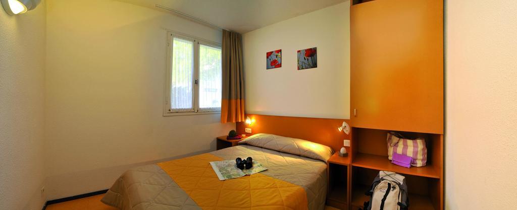 Vvf Residence Pays Basque Saint-Jean-Pied-De-Port Zimmer foto